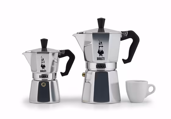 The 2-cup and 4-cup Bialetti Brikka models shown next to each other to compare their sizes.